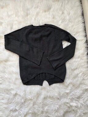 Women's Crewneck Knit Sweater in Black